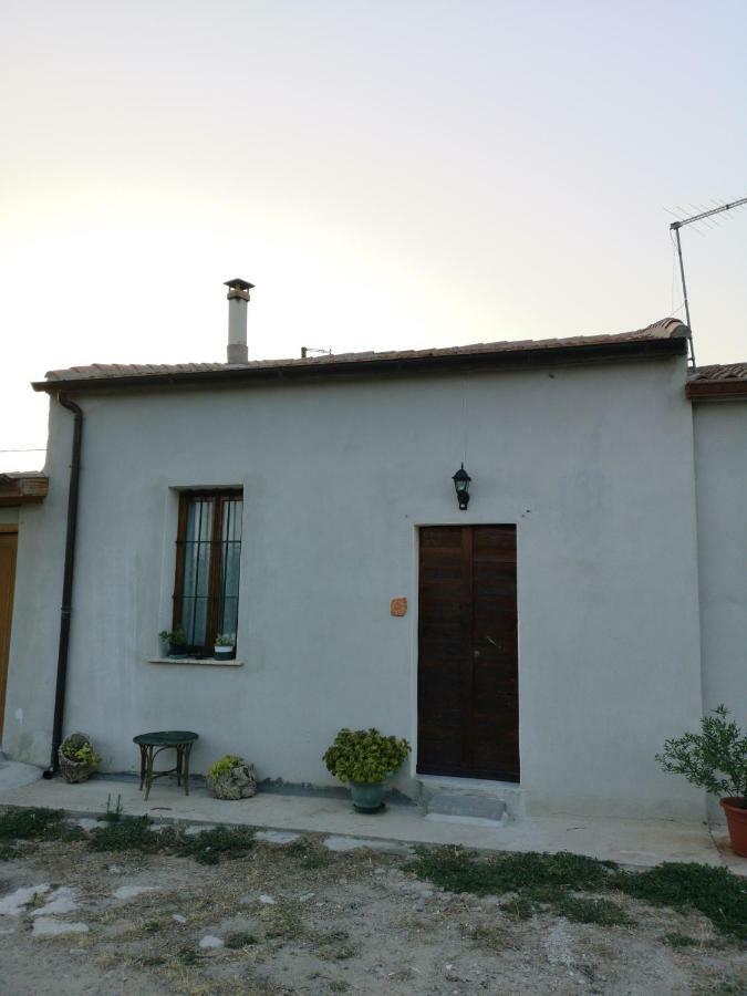 Su Cuile Historical Country House With Barbecue Martis Dış mekan fotoğraf